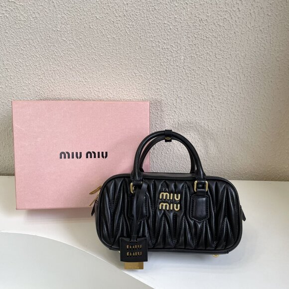 Miu Miu bowling bag - Picture 2 of 9